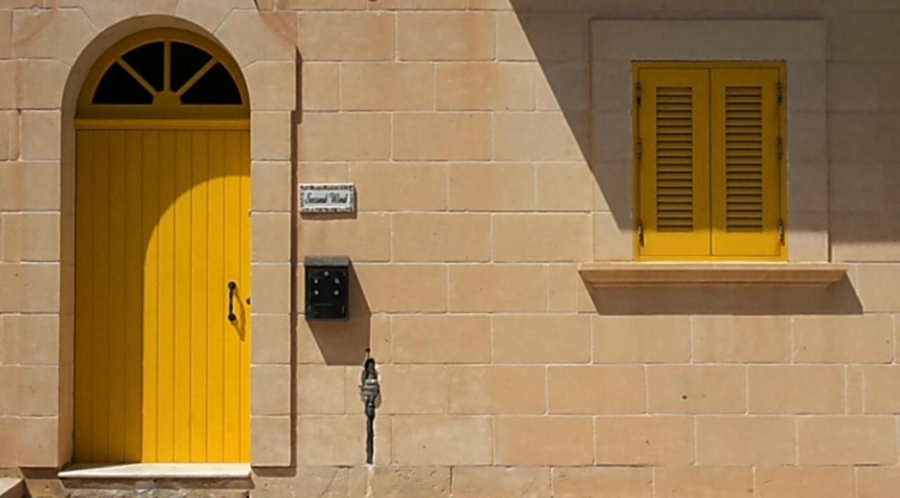 Yellow Door, Second Wind, Xaghra Ngoại thất bức ảnh